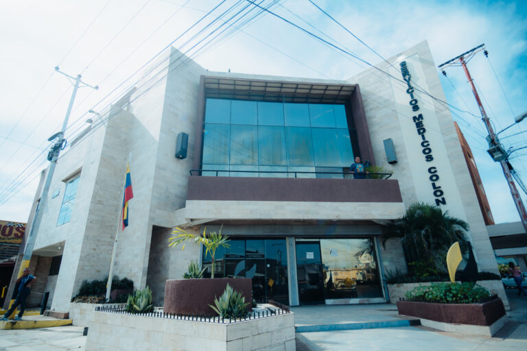 SMC06215
